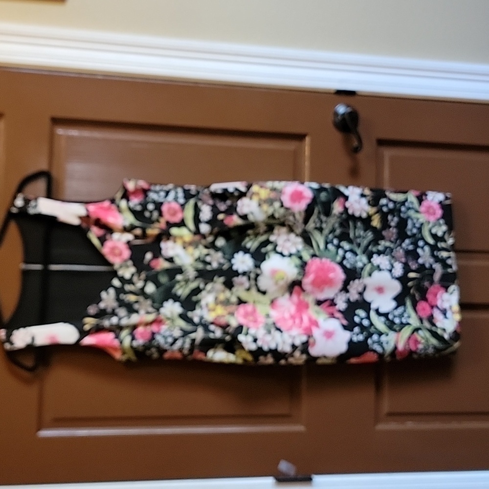 Bisou Bisou-Black print sleeveless sheer back size 12 NWT. - Picture 2 of 9